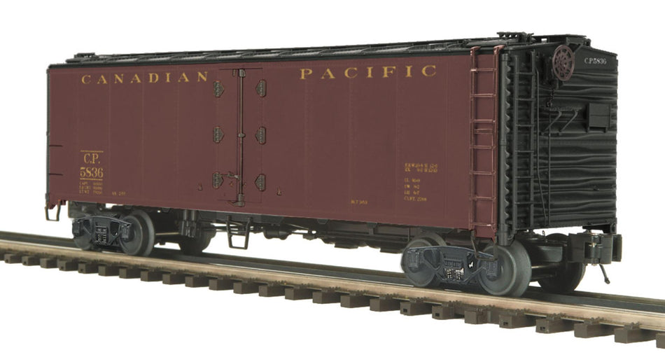 CANADIAN PACIFIC 40' STEEL SIDED REEFER CAR