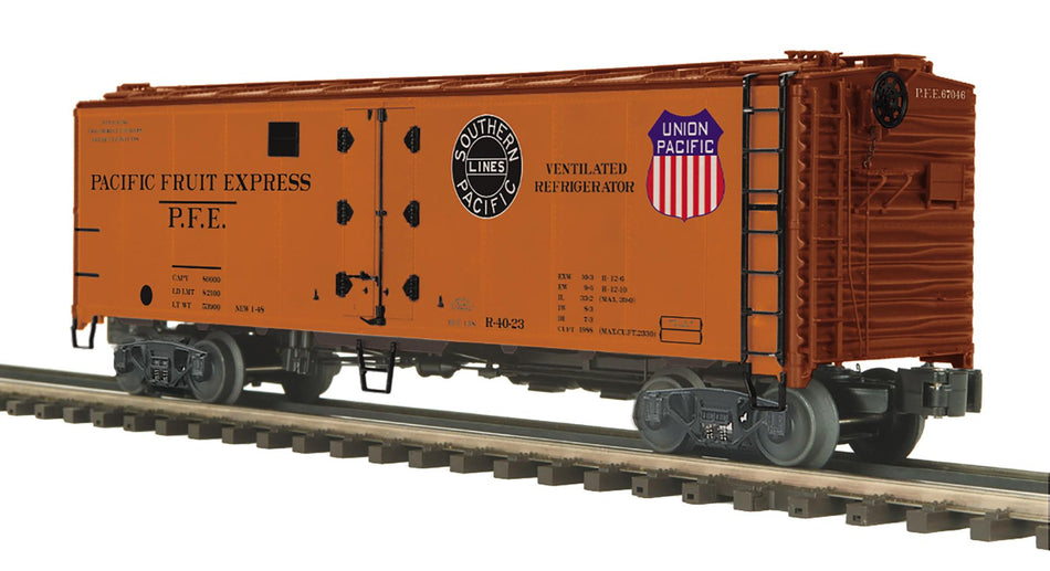 PACIFIC FRUIT EXPRESS 40' STEEL SIDED REEFER CAR