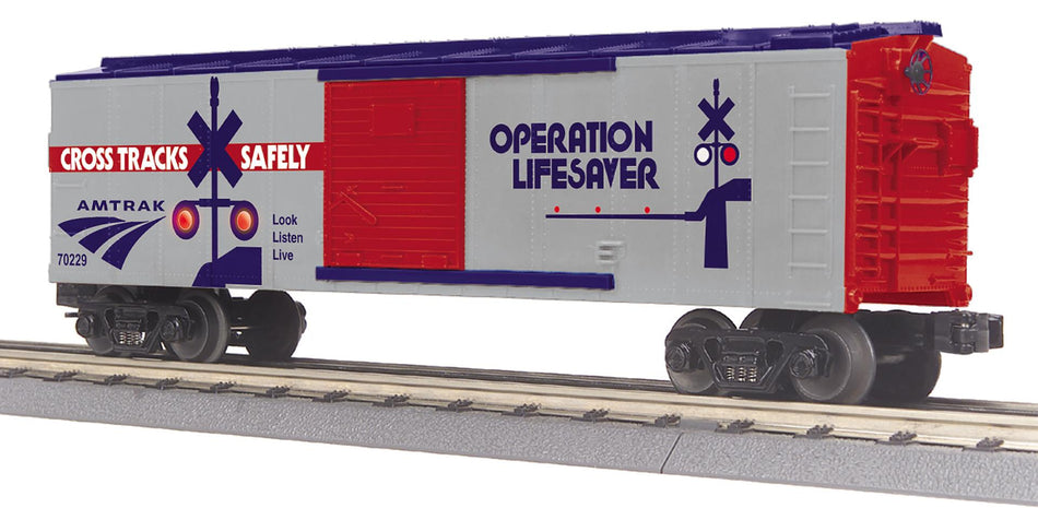 AMTRAK O GAUGE RAILKING BOX CAR WITHBLINKING LEDS