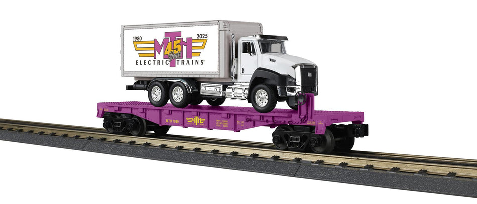 MTH RAILKING FLAT CAR W/45TH ANNIVERSARY BOX TRUCK