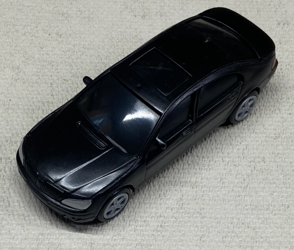 1:48 SCALE BLACK PLASTIC CAR