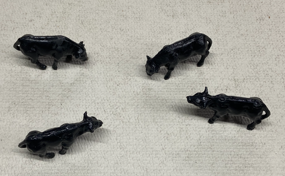 1:48 SCALE COWS (4 PACK)