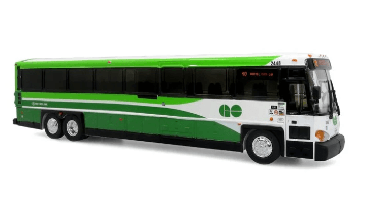 ICONIC REPLICAS 1:50 MCI D4500CT COACH: GO TRANSIT