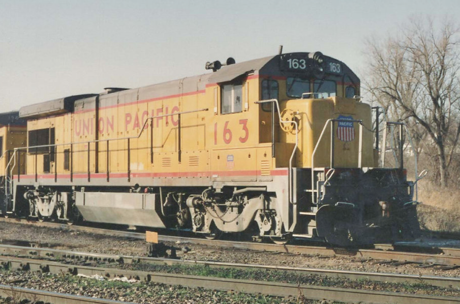 SUNSET MODELS 3RD RAIL GE B23-7 UNION PACIFIC - 2 RAIL