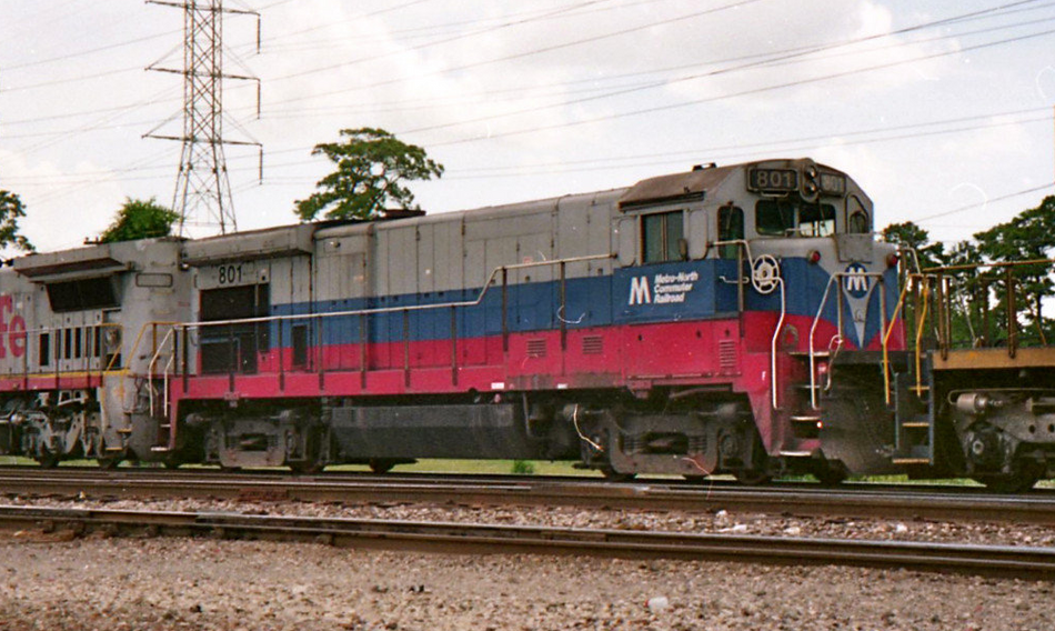 SUNSET MODELS 3RD RAIL GE B23-7 RAIL METRO NORTH - 2 RAIL