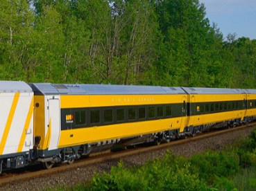 GOLDEN GATE DEPOT VIA SIEMENS VENTURE CAR LUMI SCHEME #2917 - 3 RAIL