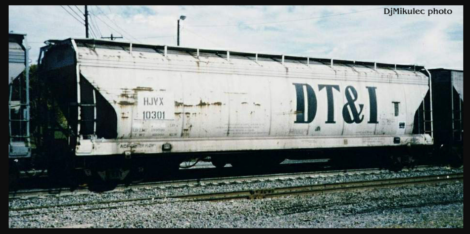 ATLAS O DT&I / HJVX  3-BAY CENTERFLOW HOPPER 10304 (CUSTOM RUN)
