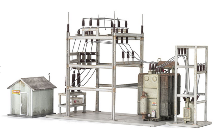 WOODLAND SCENICS O SCALE SUBSTATION BUILT AND READY
