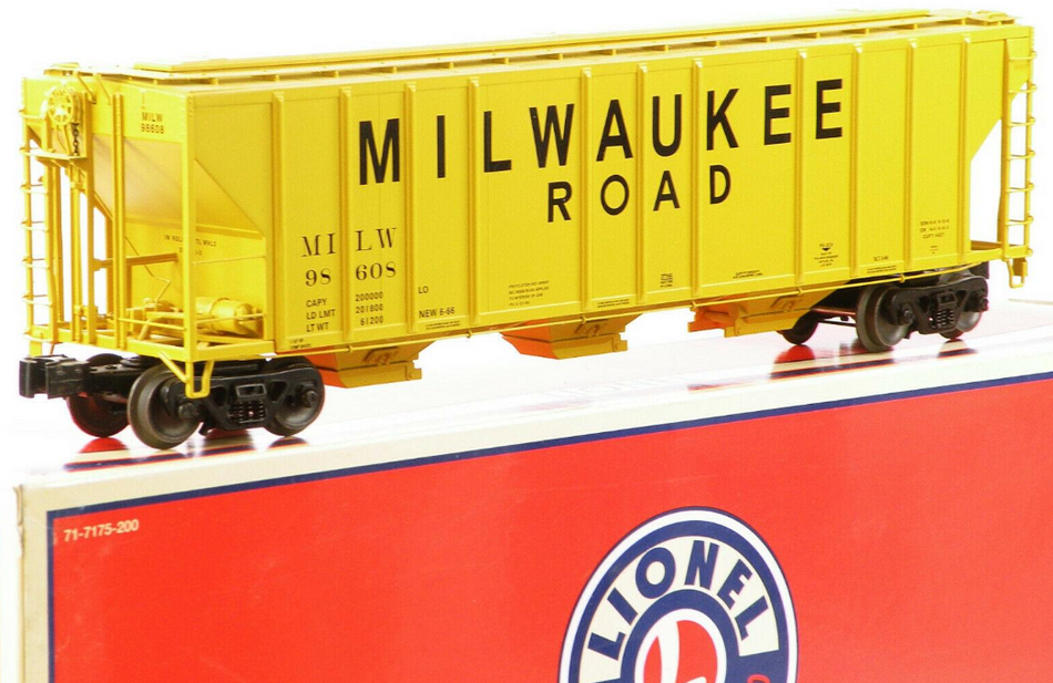 LIONEL PS-2 CD HOPPER WILWAUKEE ROAD