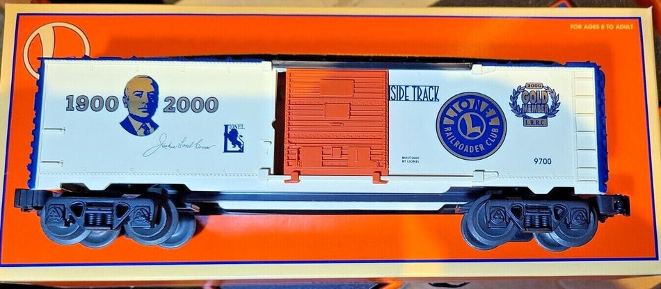 LIONEL RAIL ROAD CLUB 2000 RAILROADER CLUB GOLD MEMBER BOXCAR (PRE-OWNED)